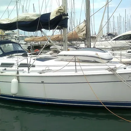 With 2 Bedrooms In Denia, With Wonderful Sea View And Wifi -